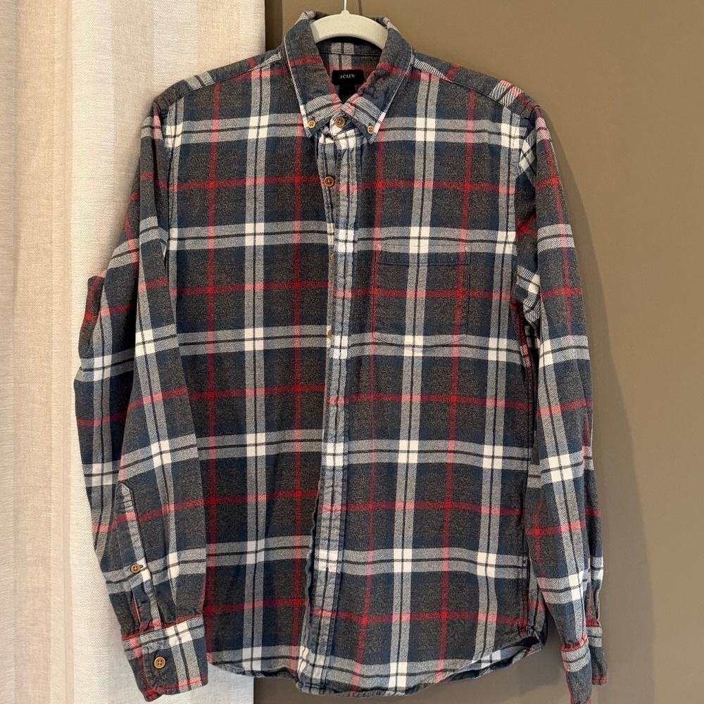 J. Crew Men's Gray & Red Plaid Slim Flannel Long Sleeve, Size Medium